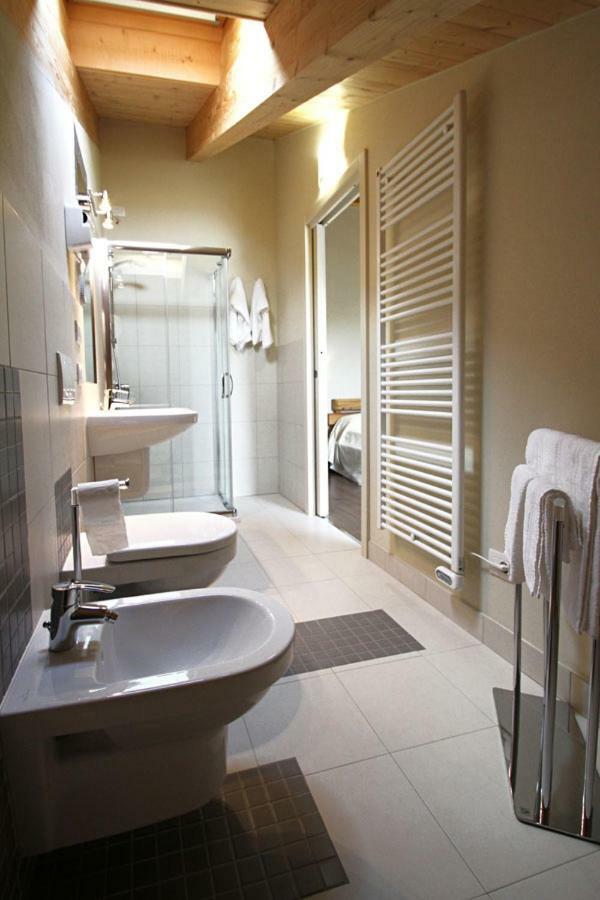 All'Albaro Agriturismo Salizzole Екстериор снимка