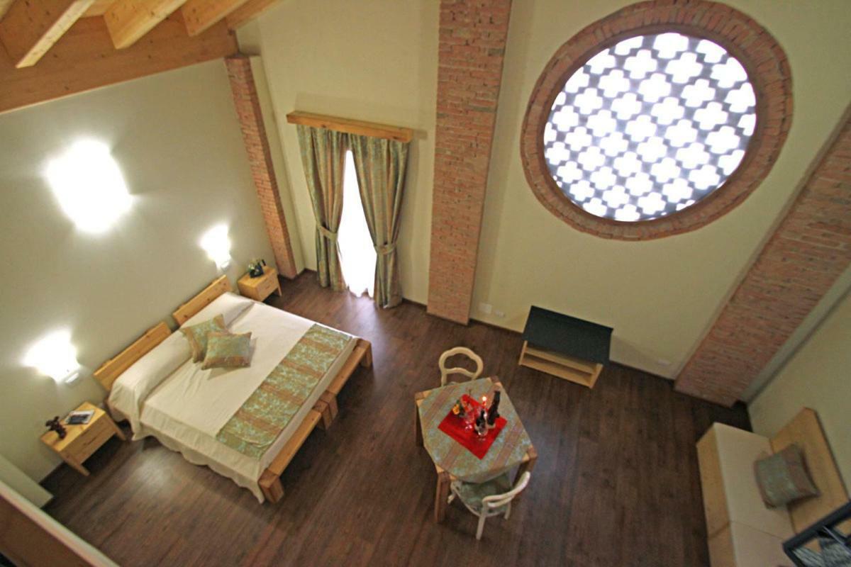 All'Albaro Agriturismo Salizzole Екстериор снимка